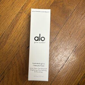ALO hydrate & Glow 1 minute mask